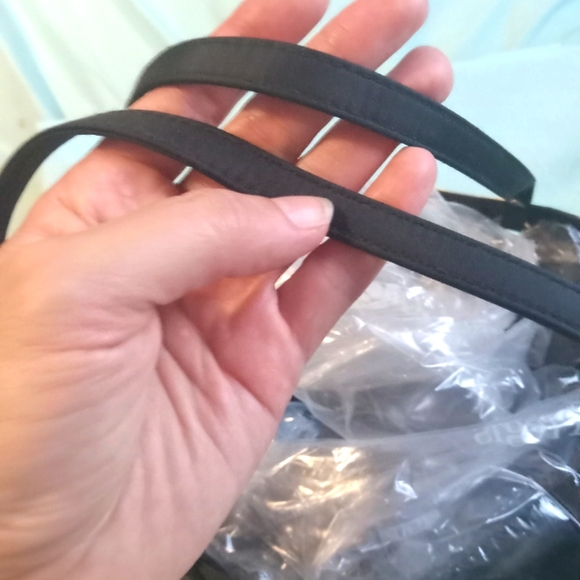 ๐ค๐โฅ๏ธ๐ NWOT Disney Womens Girls Alice in Wonderland Purse Bag Floral Graphic - Picture 3 of 6